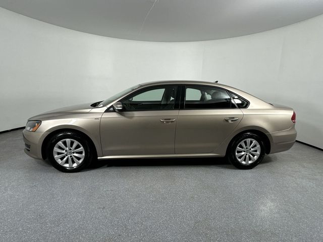 2015 Volkswagen Passat 1.8T Wolfsburg Edition