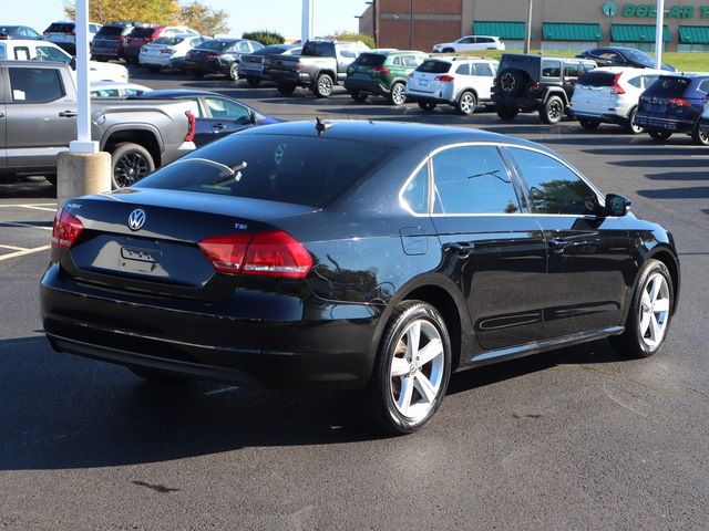 2015 Volkswagen Passat 1.8T Limited