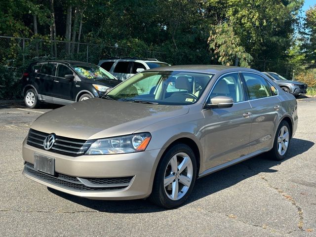 2015 Volkswagen Passat 1.8T SE