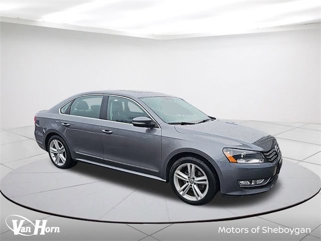 2015 Volkswagen Passat 1.8T SE Navigation