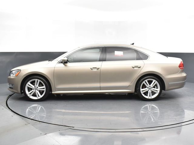 2015 Volkswagen Passat 1.8T SE Navigation