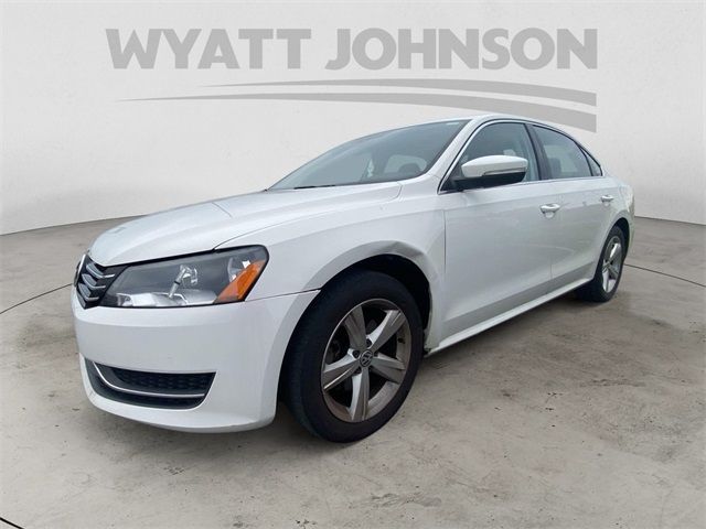 2015 Volkswagen Passat 1.8T SE