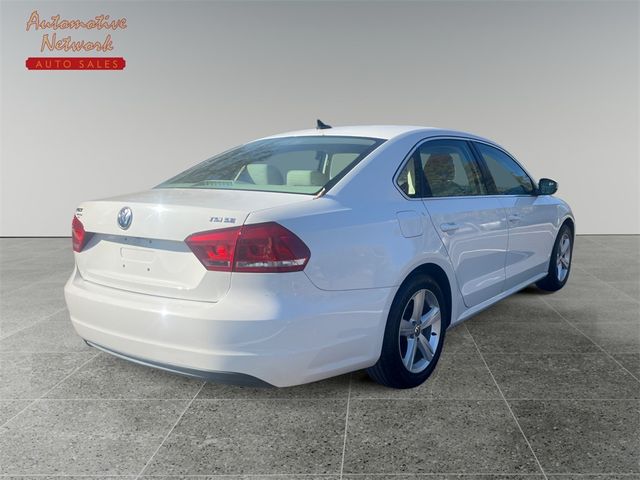 2015 Volkswagen Passat 1.8T SE