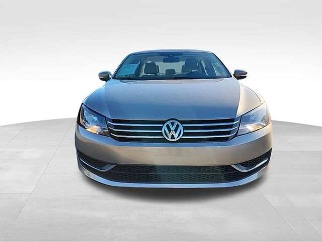 2015 Volkswagen Passat 1.8T SE