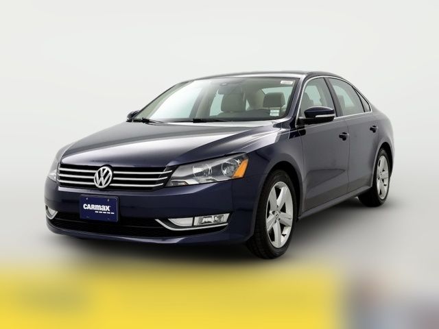 2015 Volkswagen Passat 1.8T Limited