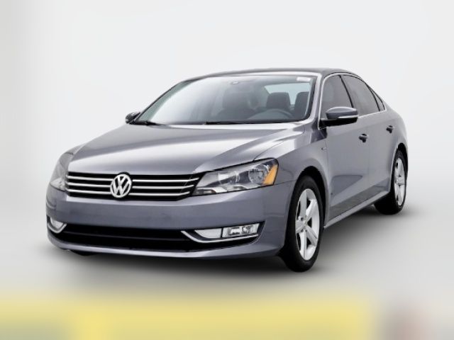 2015 Volkswagen Passat 1.8T Limited