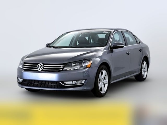 2015 Volkswagen Passat 1.8T Limited