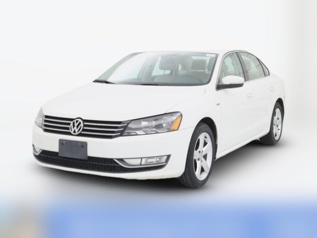 2015 Volkswagen Passat 1.8T Limited