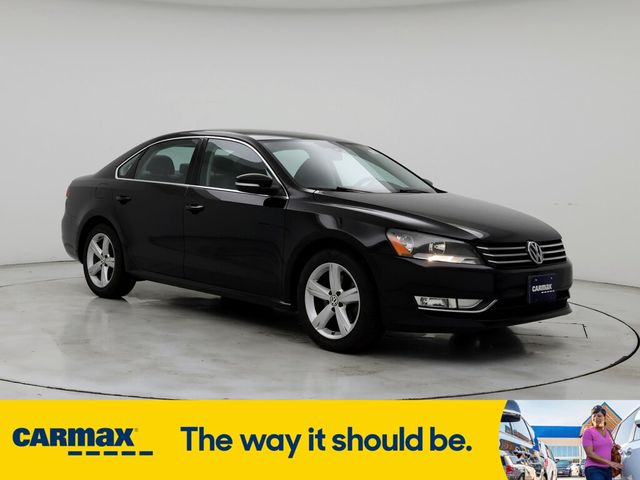 2015 Volkswagen Passat 1.8T Limited