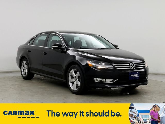 2015 Volkswagen Passat 1.8T Limited