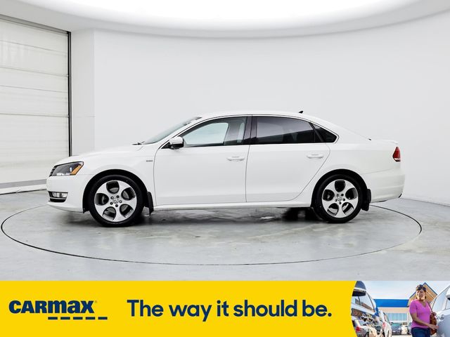 2015 Volkswagen Passat 1.8T Limited