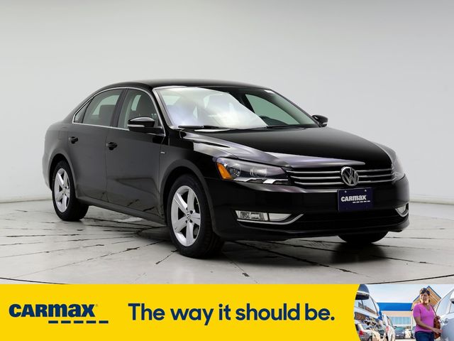 2015 Volkswagen Passat 1.8T Limited