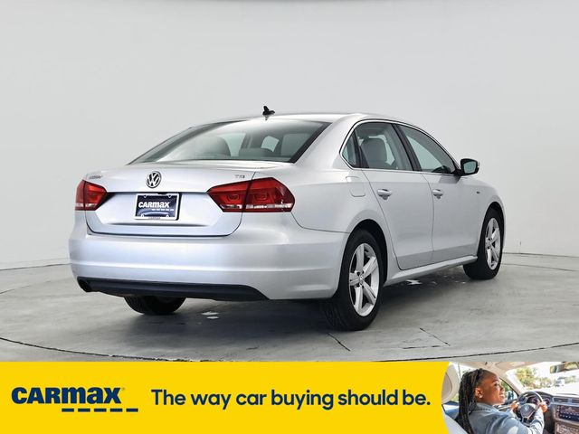 2015 Volkswagen Passat 1.8T Limited
