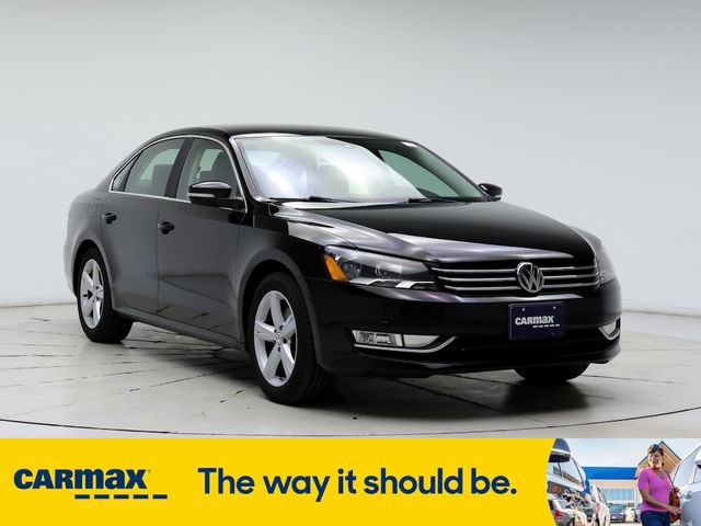 2015 Volkswagen Passat 1.8T Limited