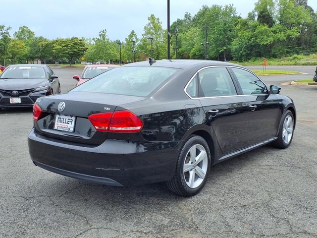2015 Volkswagen Passat 1.8T Limited