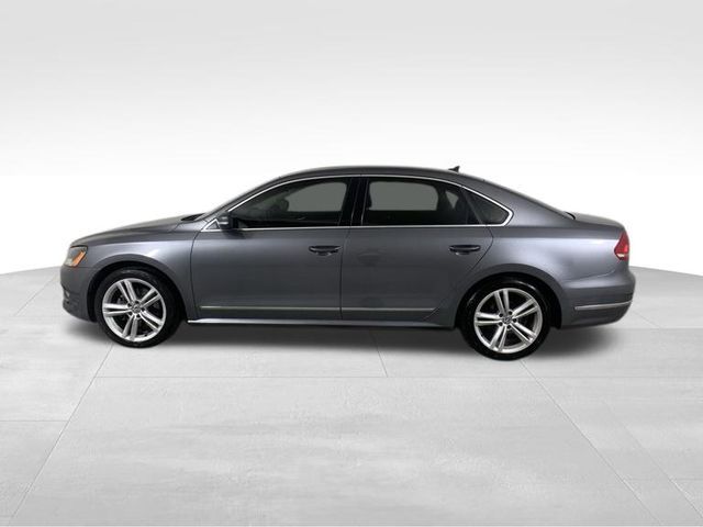 2015 Volkswagen Passat 1.8T SEL Premium