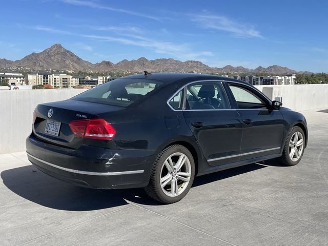 2015 Volkswagen Passat 1.8T SEL Premium