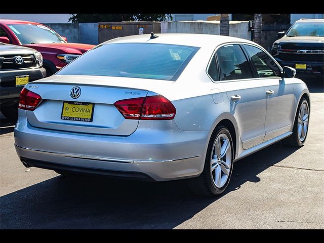 2015 Volkswagen Passat 1.8T SEL Premium