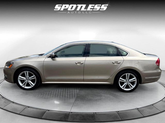 2015 Volkswagen Passat 1.8T SE Navigation