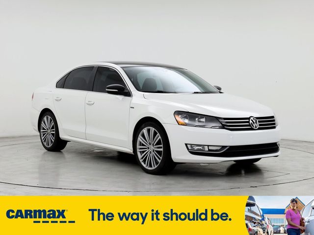 2015 Volkswagen Passat 1.8T Sport