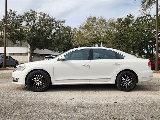 2015 Volkswagen Passat 2.0L TDI SE Navigation