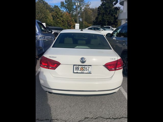 2015 Volkswagen Passat 2.0L TDI SE Navigation