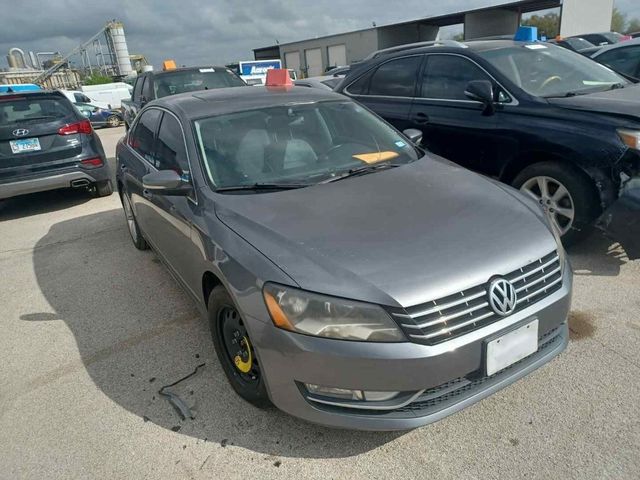 2015 Volkswagen Passat 2.0L TDI SEL Premium