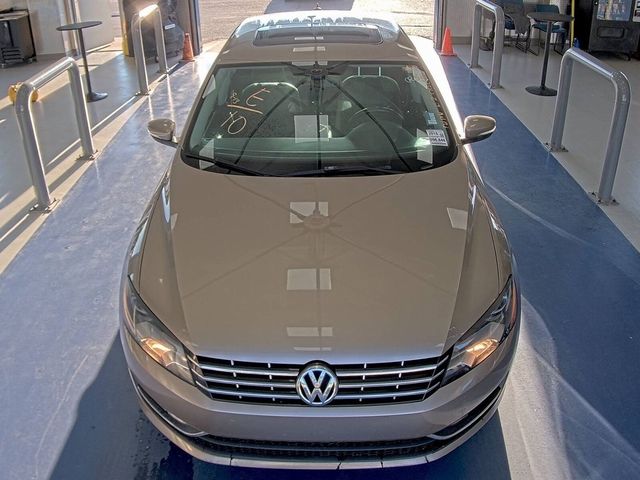 2015 Volkswagen Passat 2.0L TDI SEL Premium