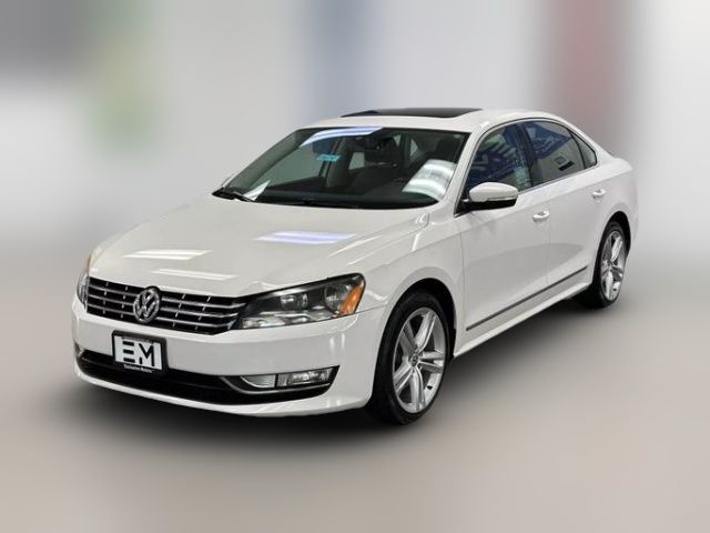 2015 Volkswagen Passat 2.0L TDI SE Navigation