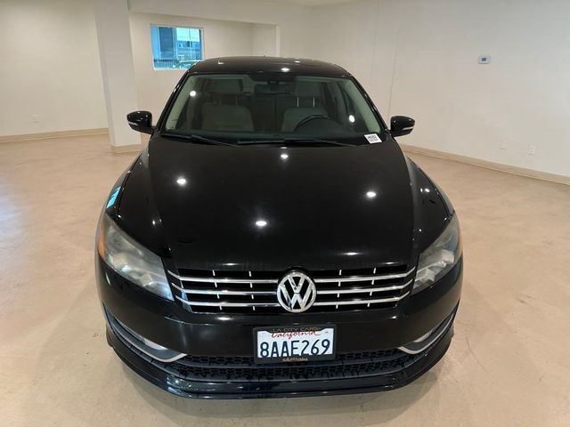 2015 Volkswagen Passat 3.6L V6 SEL Premium