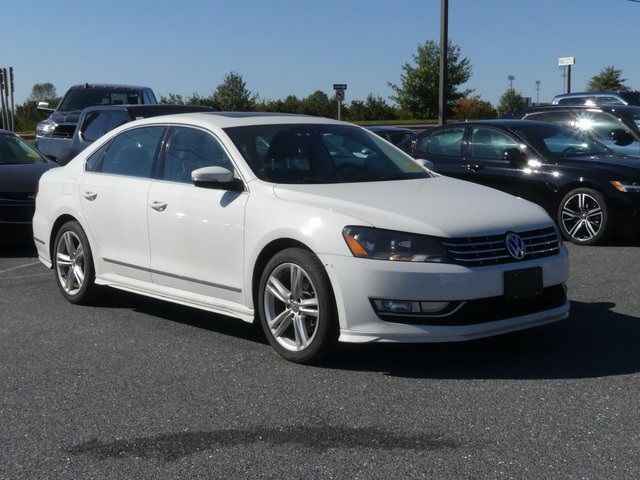 2015 Volkswagen Passat 3.6L V6 SEL Premium