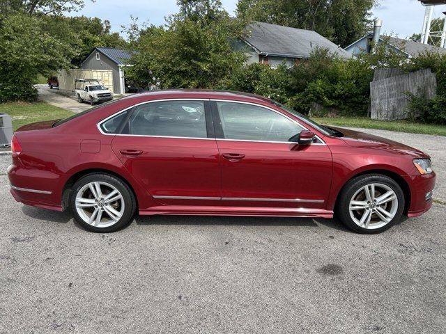 2015 Volkswagen Passat 3.6L V6 SEL Premium