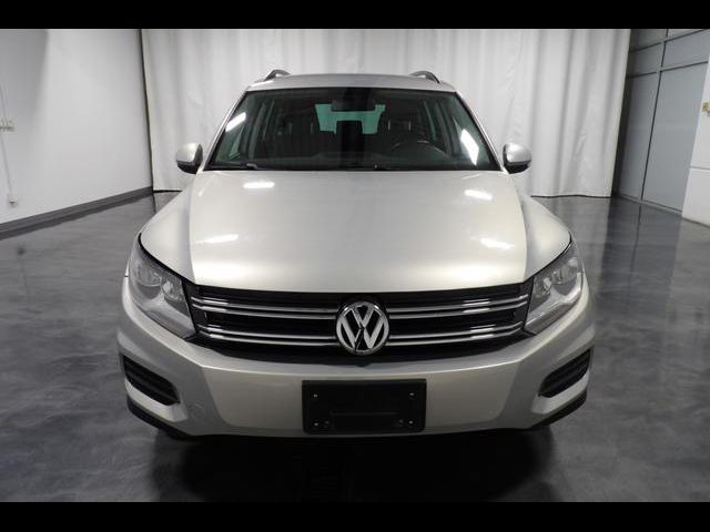 2015 Volkswagen Tiguan SE