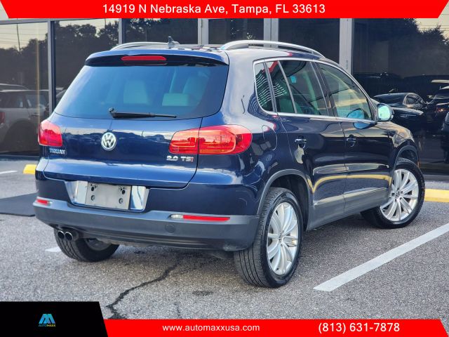 2015 Volkswagen Tiguan SE