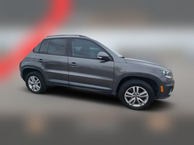 2015 Volkswagen Tiguan S