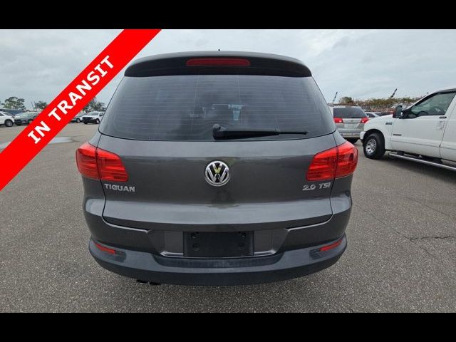 2015 Volkswagen Tiguan S