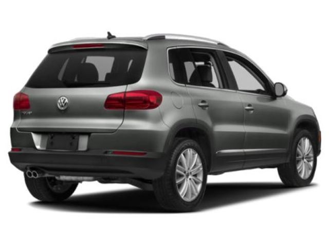 2015 Volkswagen Tiguan SE