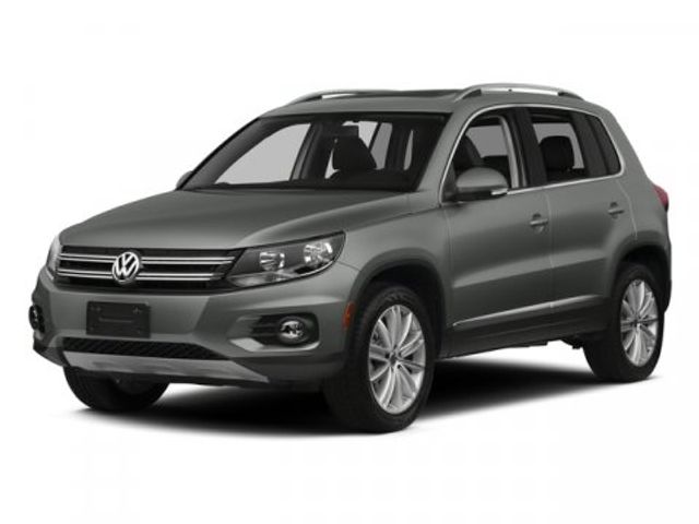 2015 Volkswagen Tiguan SE