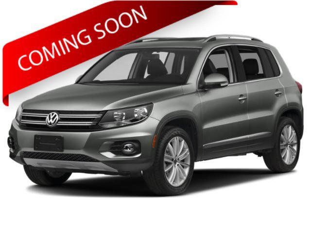 2015 Volkswagen Tiguan SE