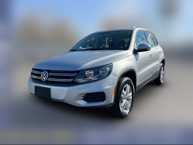 2015 Volkswagen Tiguan S