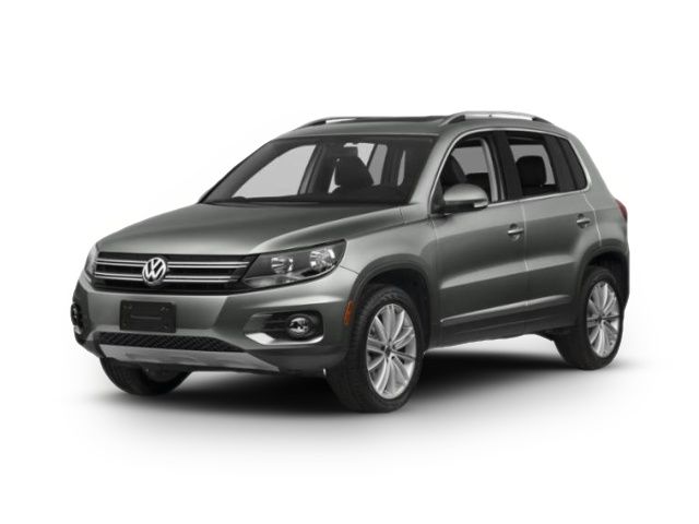 2015 Volkswagen Tiguan SE