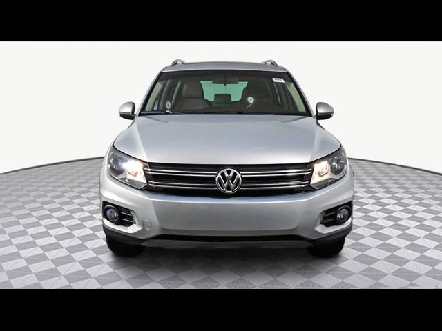 2015 Volkswagen Tiguan SE