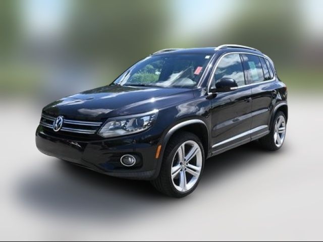 2015 Volkswagen Tiguan R-Line
