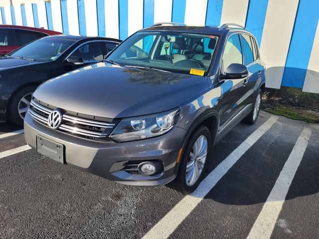 2015 Volkswagen Tiguan SE