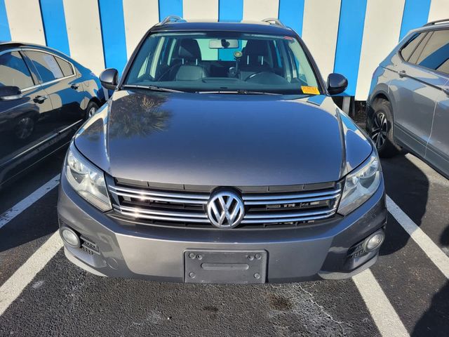 2015 Volkswagen Tiguan SE