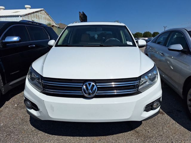 2015 Volkswagen Tiguan SE