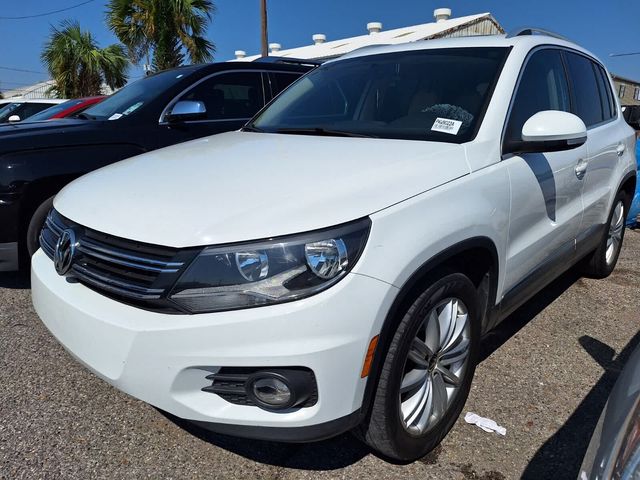 2015 Volkswagen Tiguan SE