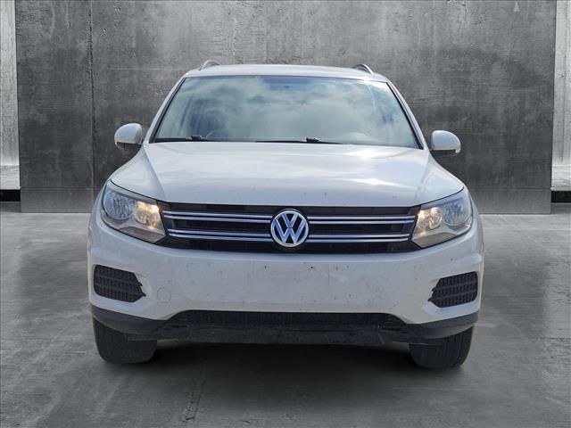 2015 Volkswagen Tiguan SE