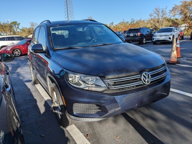 2015 Volkswagen Tiguan S