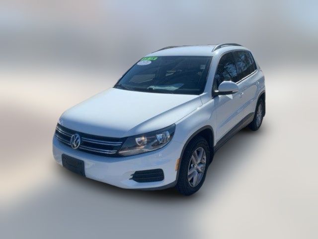 2015 Volkswagen Tiguan S